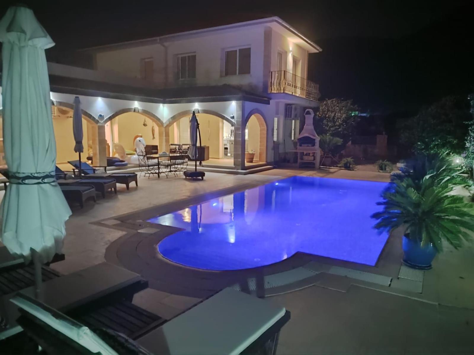 キレニア Casa Santos Kyreniaヴィラ エクステリア 写真